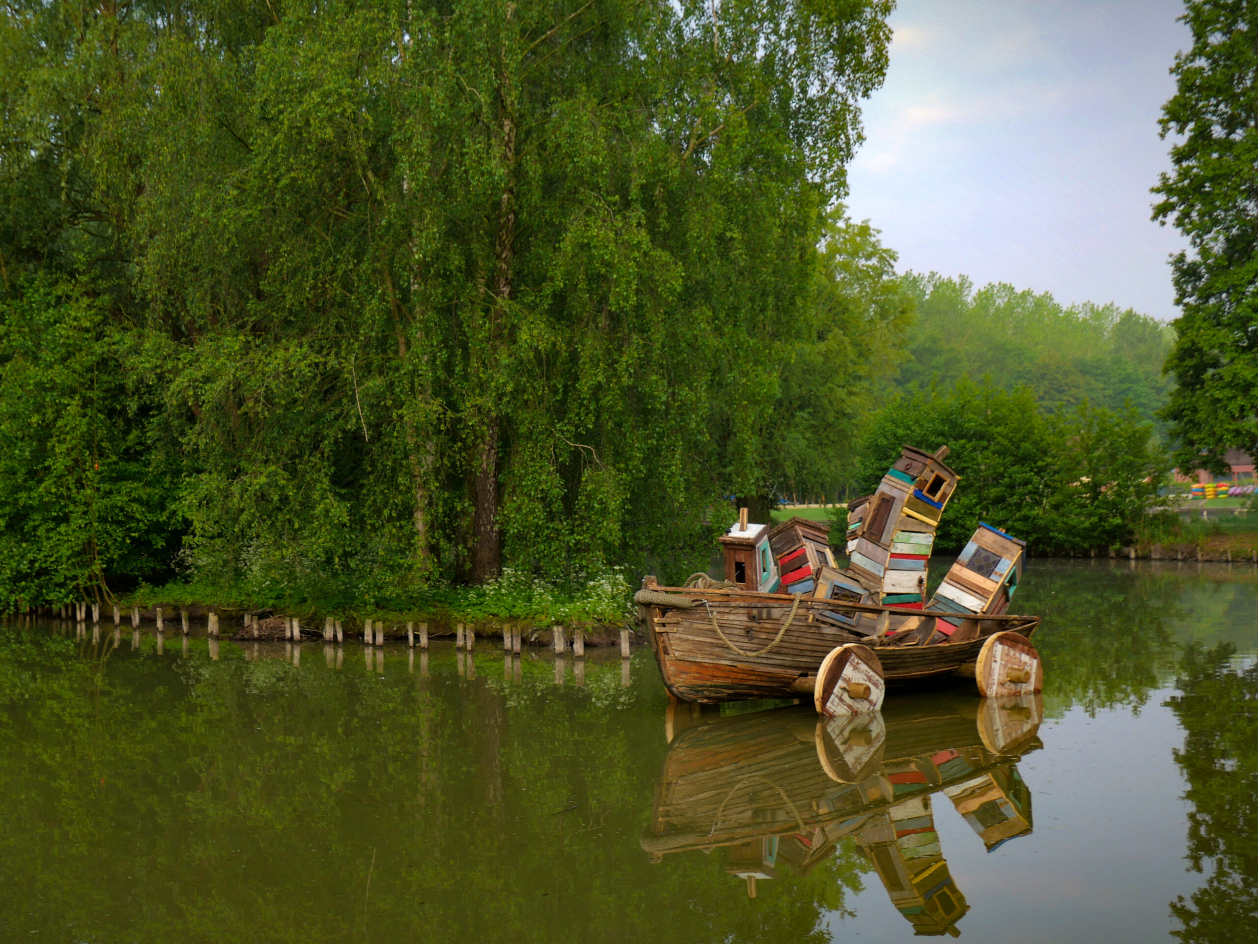 Les Bateaux OubliƩs by Pedro Marzorati. El Dorado Les Bateaux OubliƩs by Pedro Marzorati. El Dorado